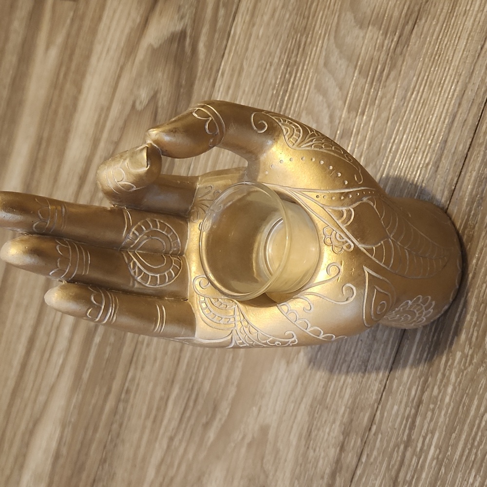 Gold Tealight Holder - Picture 4 of 5
